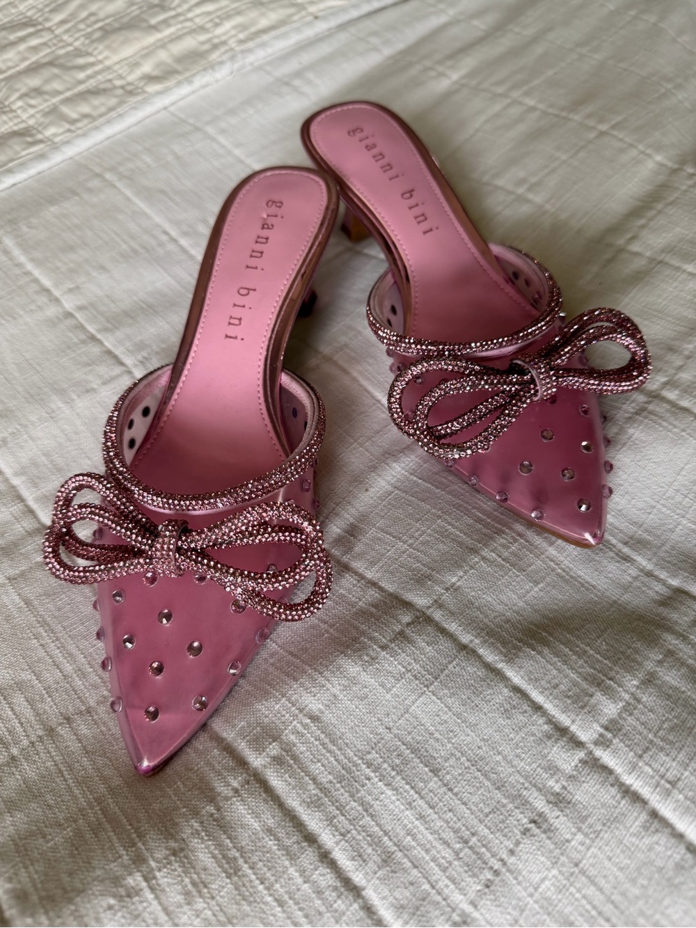 Gianni Bini Pink Crystal Bow Pointed Heels